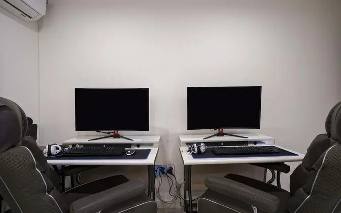 Oda (Couple PC Room - Breakfast Included ()