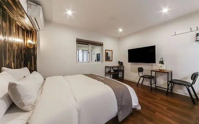 Oda (Deluxe - Breakfast Included (Double+B)