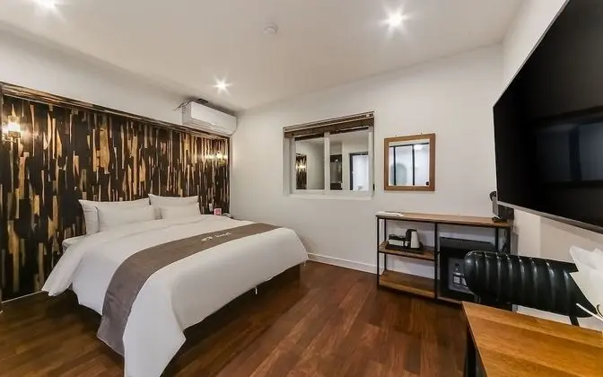 Oda (Deluxe - Breakfast Included (Double+B)