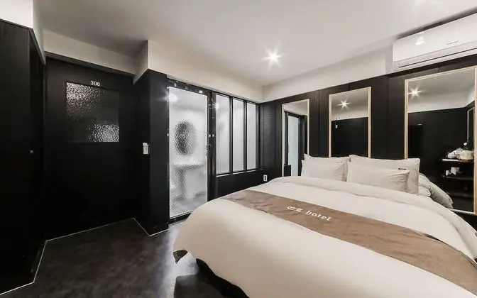 Oda (Standard - Breakfast Included (Double)