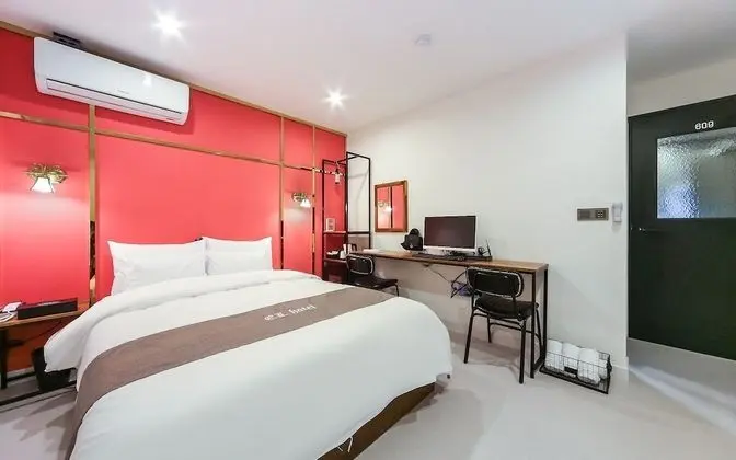 Oda (Standard - Breakfast Included (Double)