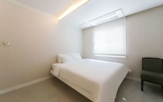 Oda (Penthouse Rooftop Barbecue (Netflix a)