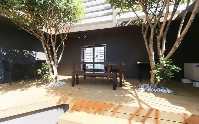 Oda (Penthouse Rooftop Barbecue (Netflix a)