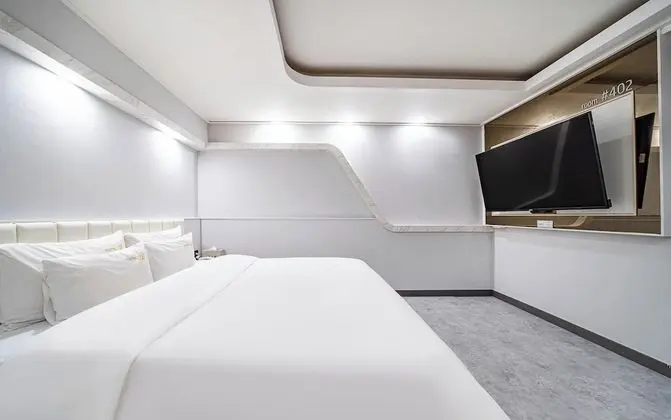 Oda (Semi-suite Room-River View)