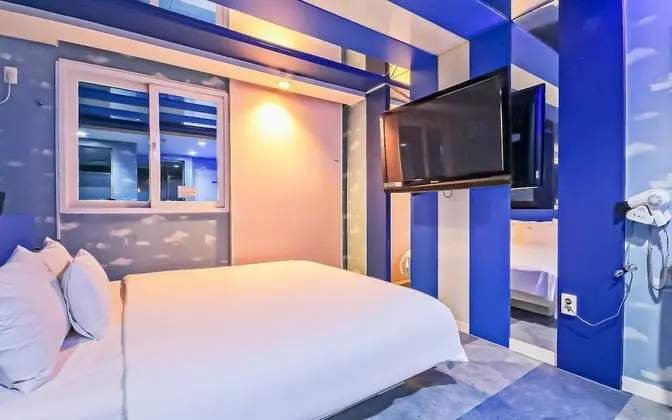 Oda (General room (latex bed))