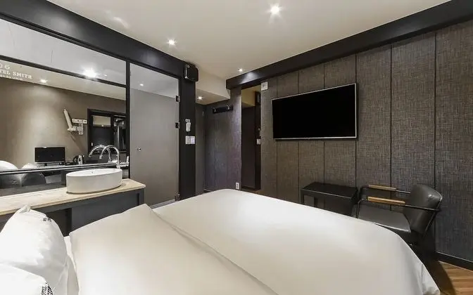 Oda (Standard (Latest Movie))