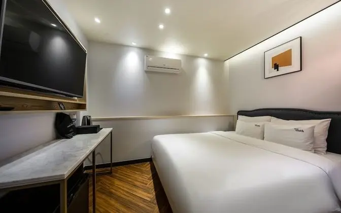 Oda (VIP (latest movie spa))