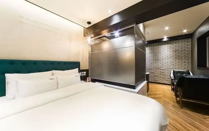 Oda (VIP (latest movie spa))