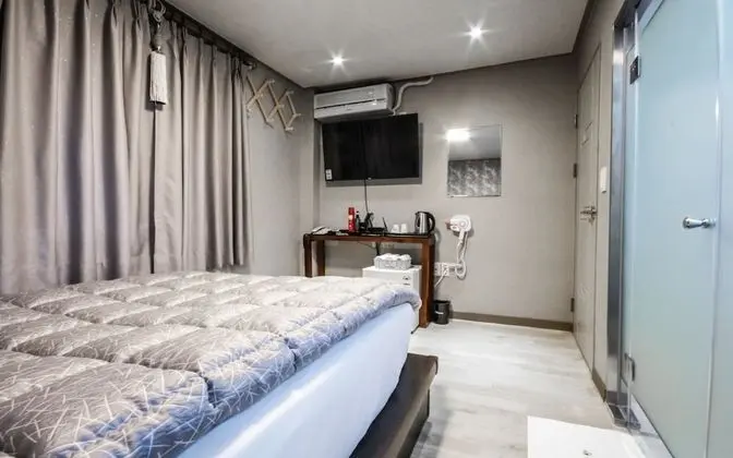 Oda (Standard Room B (No Parking))