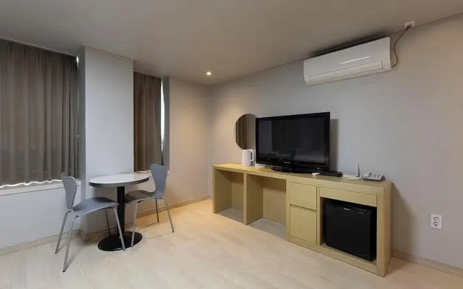 Oda (Family room)