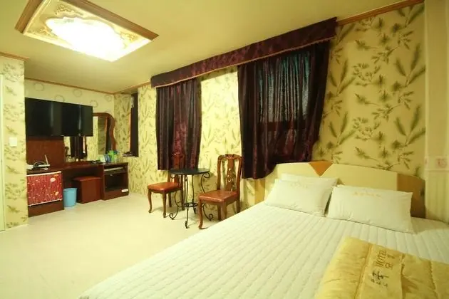 Oda (Special Room)