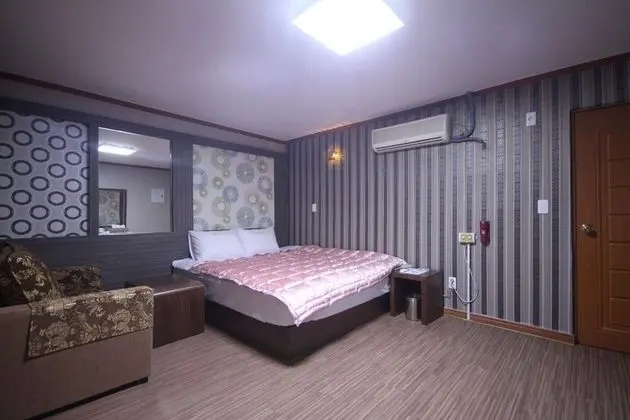 Oda (Special Room)