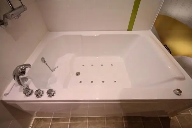 Oda (Suite room (Netflix viewing available)