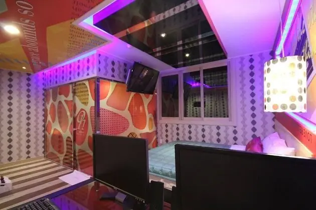 Oda (Suite room (Netflix viewing available)