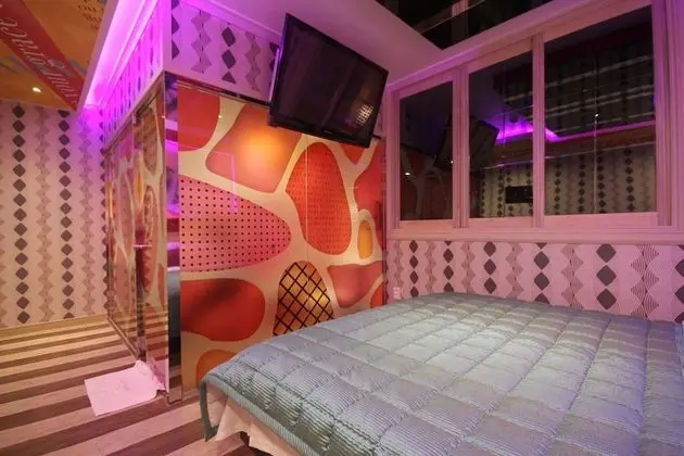 Oda (Suite room (Netflix viewing available)