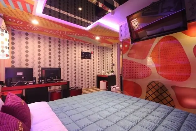 Oda (Suite room (Netflix viewing available)