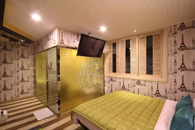 Oda (Suite room (Netflix viewing available)