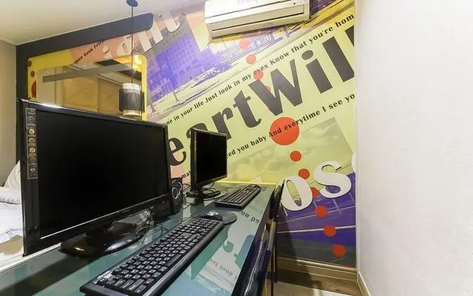 Oda (Suite room (Netflix viewing available)