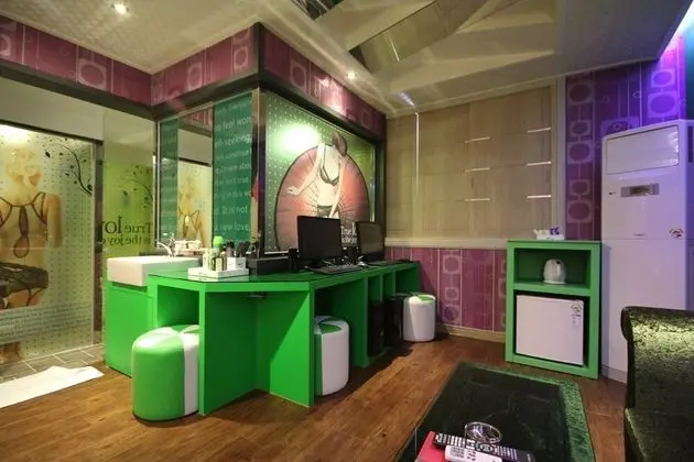 Oda (VIP (Netflix viewing available))