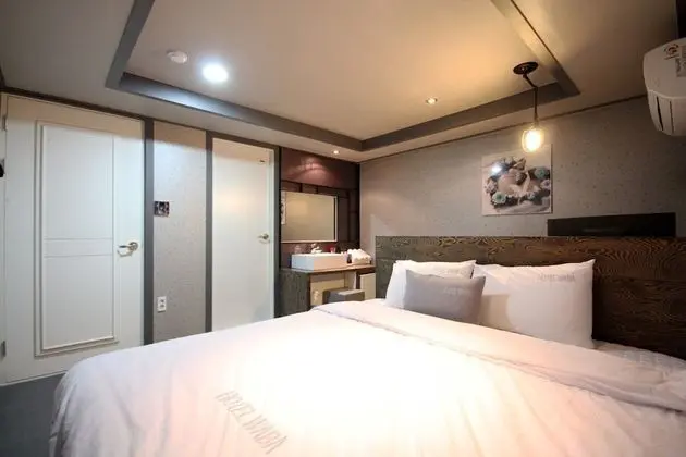 Oda (Standard (Netflix + Cine Hotel free t)