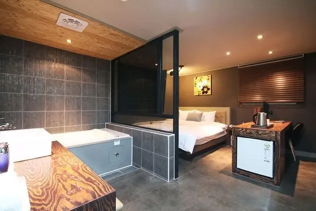 Oda (VIP (Netflix + Cine Hotel free to wat)