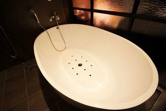 Oda (Standard (Netflix available the lates)