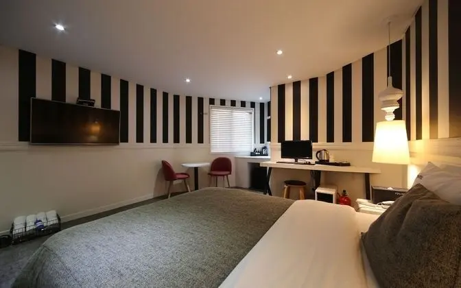 Oda (Deluxe Double Room (Netflix viewing a)