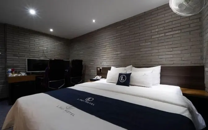 Oda (PC room (couple PC fully equipped wit)