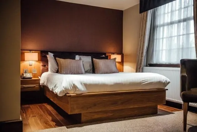 Comfort Tek Büyük Yataklı Oda