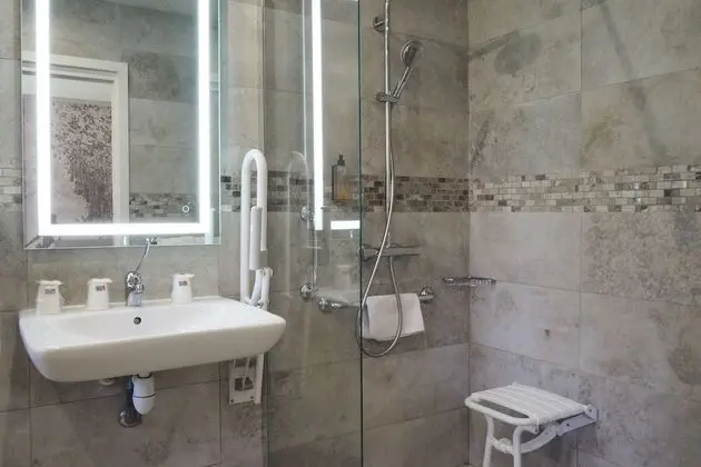 Superior Üç Kişilik Oda