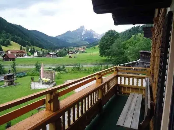 Family Apart Daire, 2 Yatak Odası, Balkon, Dağ Manzaralı