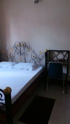 Tek Büyük Yataklı Oda, 1 Çift Kişilik Yatak