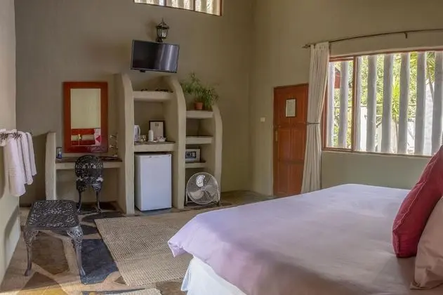Deluxe Suite, 1 Bedroom, Courtyard view