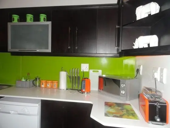 Boutique Green Monkey Orange Sleeps 4