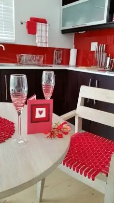 Boutique Red Ivory Sleeps 2