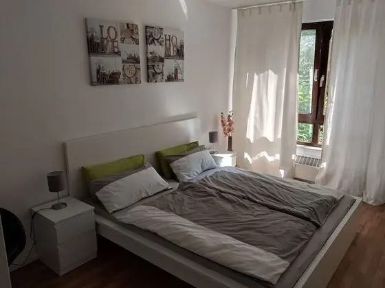 Apart Daire, Bahçe Manzaralı (Business Ratingen 4)