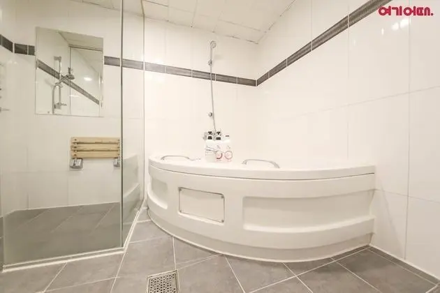 Deluxe İki Ayrı Yataklı Oda