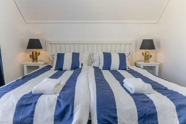 Business Tek Büyük Yataklı Oda, Park Manzaralı