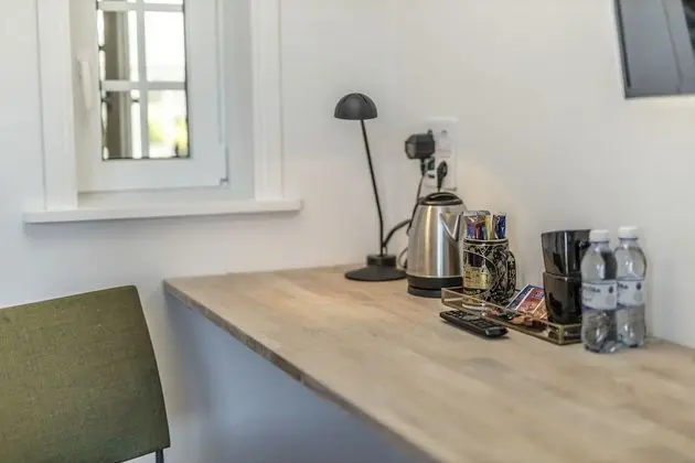 Business Tek Büyük Yataklı Oda, Park Manzaralı