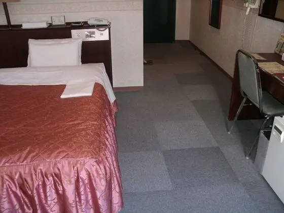 Tek Kişilik Oda, Sigara İçilmez