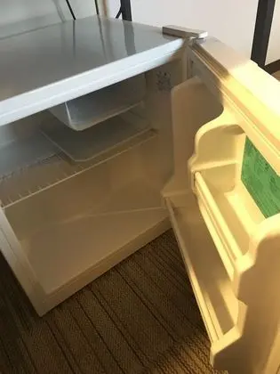 Tek Büyük Yataklı Oda, Sigara İçilmez