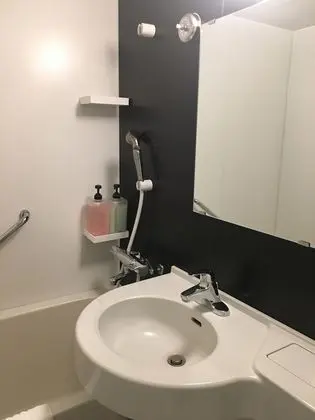 Tek Büyük Yataklı Oda, Sigara İçilmez
