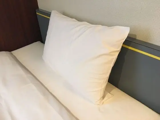Tek Kişilik Oda, Sigara İçilmez