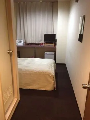 Tek Kişilik Oda, Sigara İçilmez