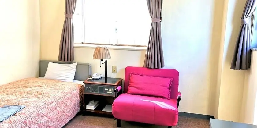 Tek Kişilik Oda, Sigara İçilmez (Spacious Single, Extra bed)