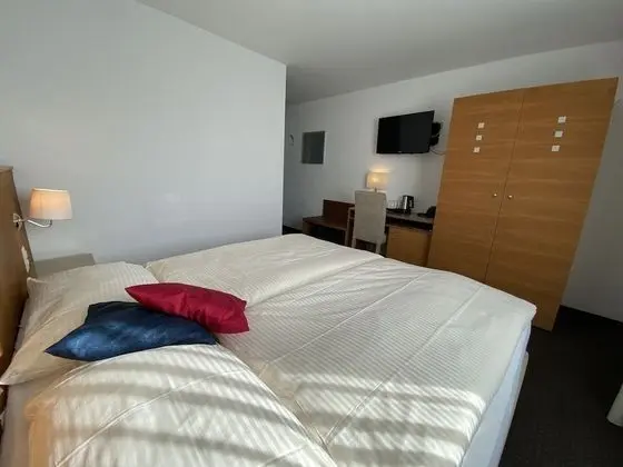 Business Tek Büyük Yataklı Oda, 1 En Büyük (King) Boy Yatak