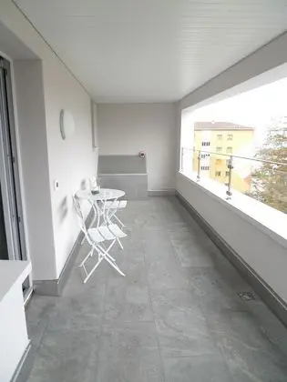 Tek Büyük Yataklı Oda, Balkon
