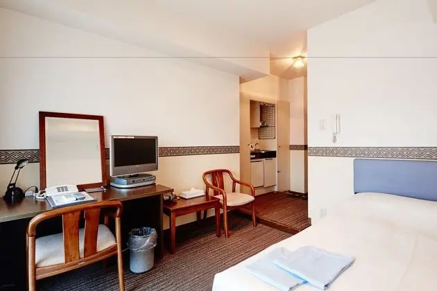 Tek Büyük Yataklı Oda, Sigara İçilmez (with Small Double Bed)