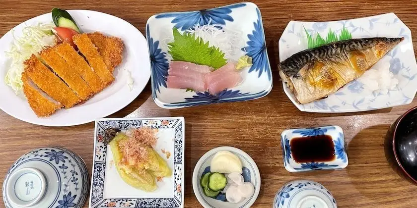 Traditional Oda (New Wing,Japanese Style, For 3 People)