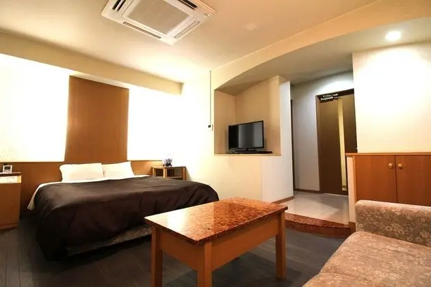 Tek Büyük Yataklı Oda (Queen Size Bed)